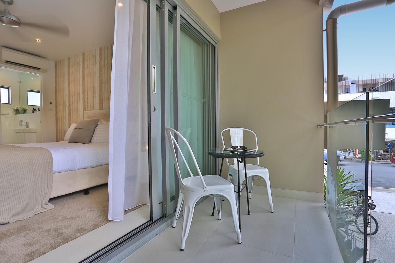 10 Hastings Street Motel Noosa Heads Buitenkant foto