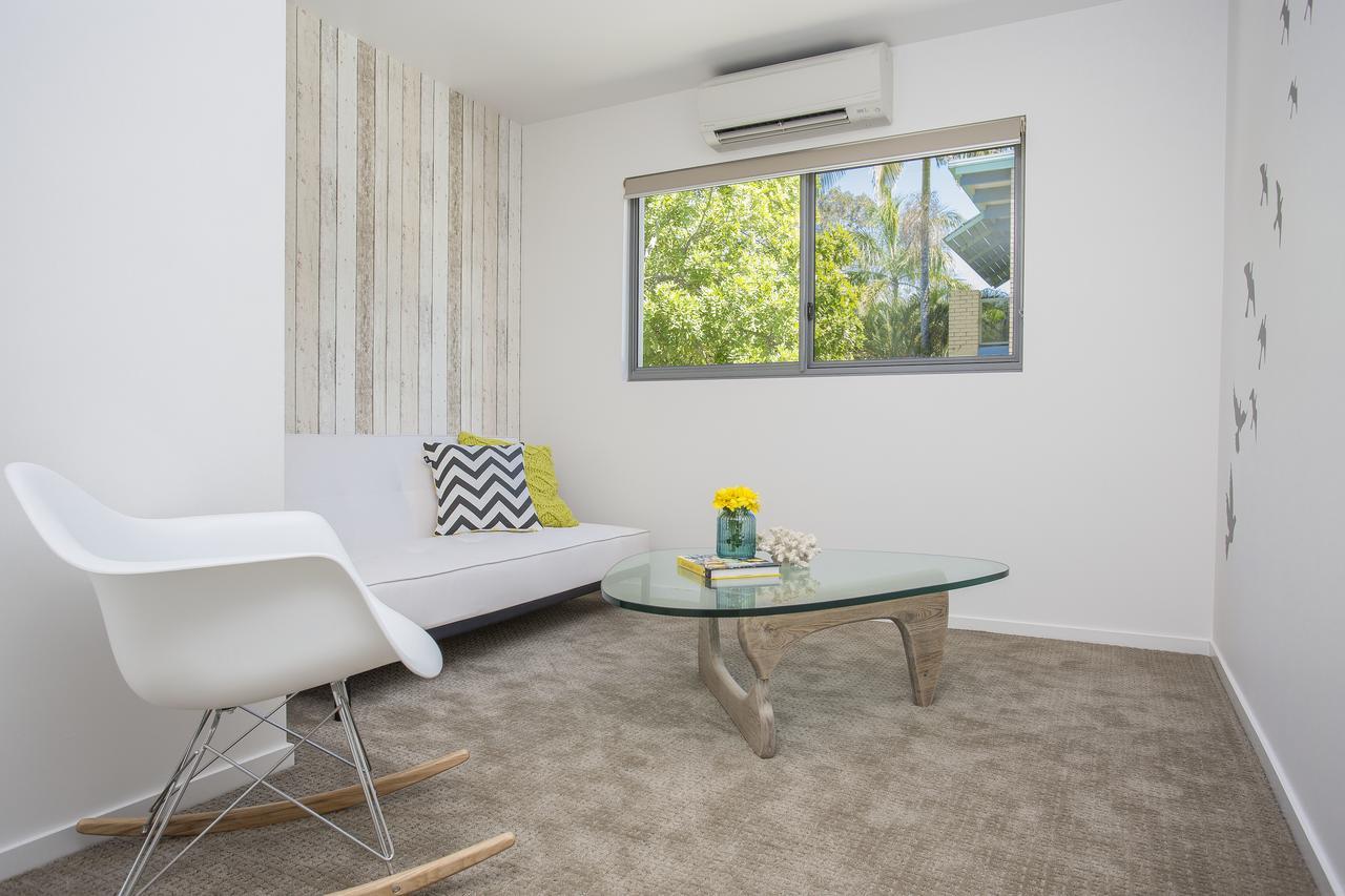 10 Hastings Street Motel Noosa Heads Buitenkant foto